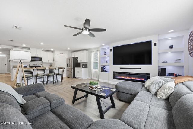 65485 CRESTED HERON Court, Yulee, FL 32097