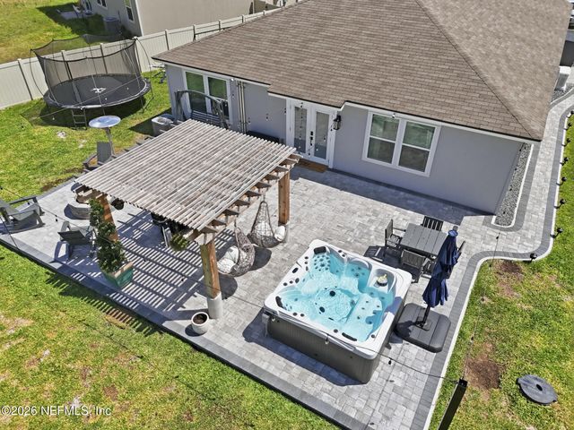 65485 CRESTED HERON Court, Yulee, FL 32097