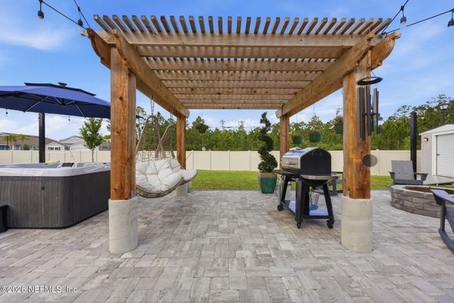 65485 CRESTED HERON Court, Yulee, FL 32097