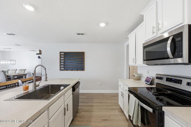 65485 CRESTED HERON Court, Yulee, FL 32097