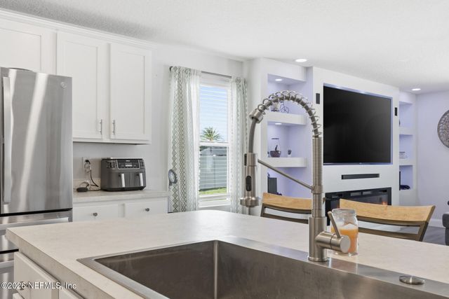 65485 CRESTED HERON Court, Yulee, FL 32097