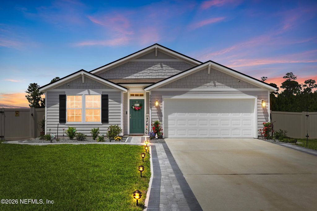 65485 CRESTED HERON Court, Yulee, FL 32097