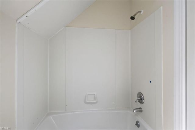 2213 Wildwood RD, Chesapeake, VA 23323