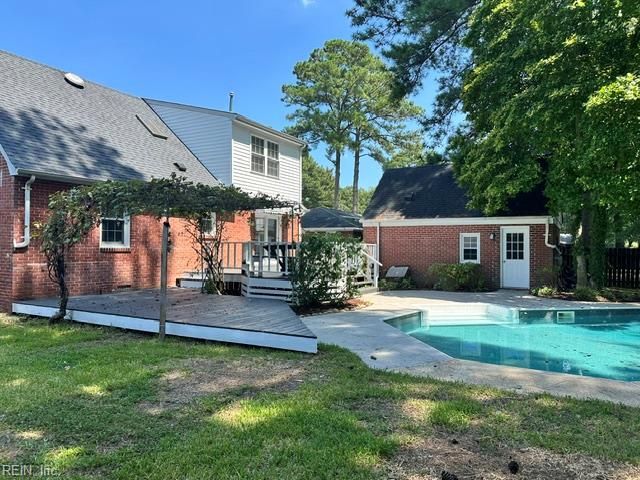 2213 Wildwood RD, Chesapeake, VA 23323