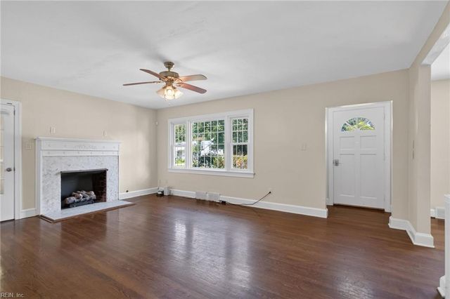 2213 Wildwood RD, Chesapeake, VA 23323