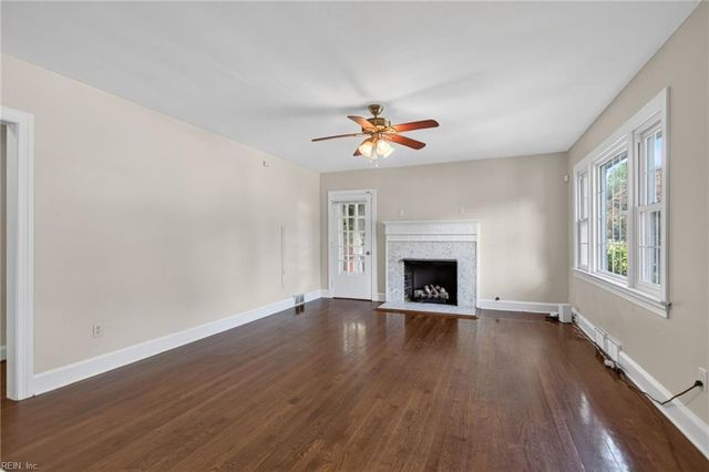 2213 Wildwood RD, Chesapeake, VA 23323