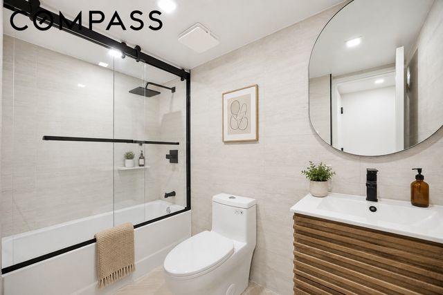 21-17 38th Street, New York City, NY 11105