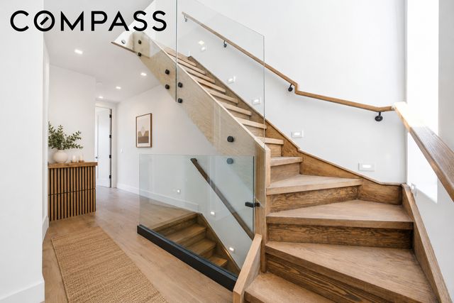 21-17 38th Street, New York City, NY 11105