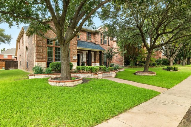 12329 Hawk Creek Drive, Frisco, TX 75033