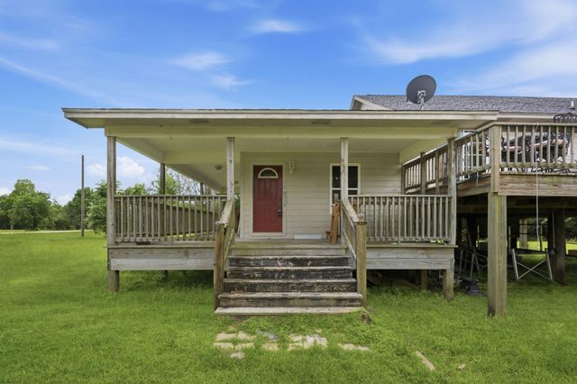 511 County Road 949e, Alvin, TX 77511