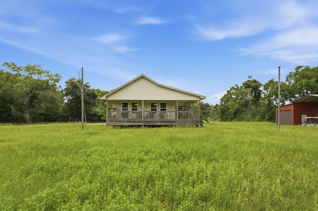 511 County Road 949e, Alvin, TX 77511