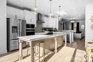 15351 Ballancroft Parkway, Charlotte, NC 28277