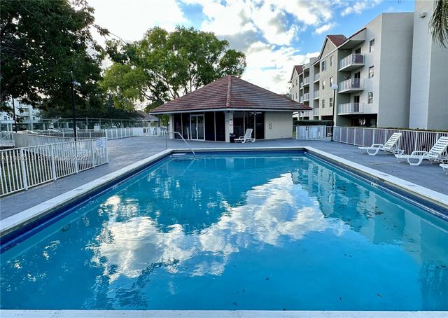 8200 SW 210th St 209, Cutler Bay, FL 33189