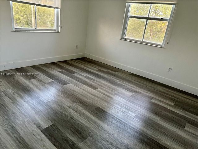 8200 SW 210th St 209, Cutler Bay, FL 33189