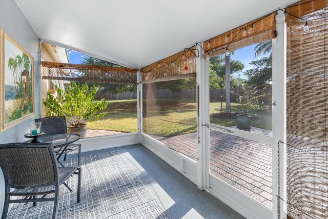 3194 SE Jefferson Street, Stuart, FL 34997