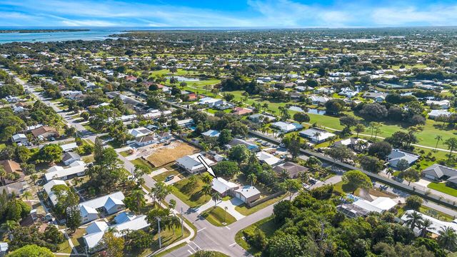 3194 SE Jefferson Street, Stuart, FL 34997