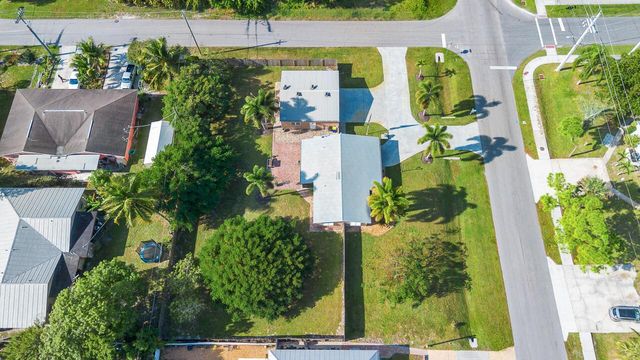 3194 SE Jefferson Street, Stuart, FL 34997