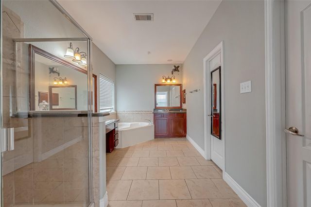 7710 Eastwood Lake Lane, Richmond, TX 77407