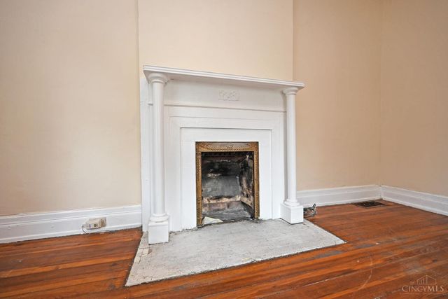 3318 Fairfield Avenue, Cincinnati, OH 45207