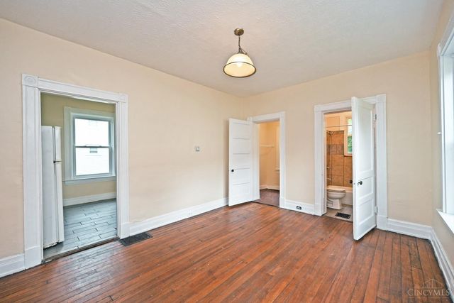 3318 Fairfield Avenue, Cincinnati, OH 45207
