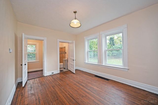 3318 Fairfield Avenue, Cincinnati, OH 45207