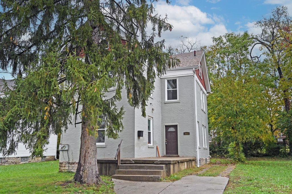 3318 Fairfield Avenue, Cincinnati, OH 45207