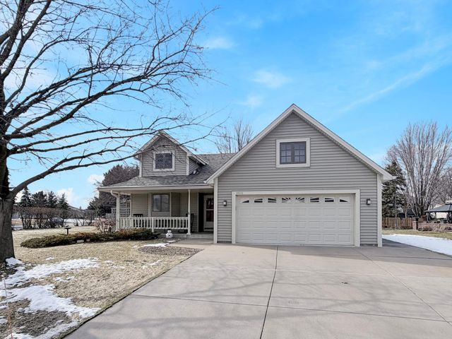 3510 Gershwin Avenue N, Oakdale, MN 55128