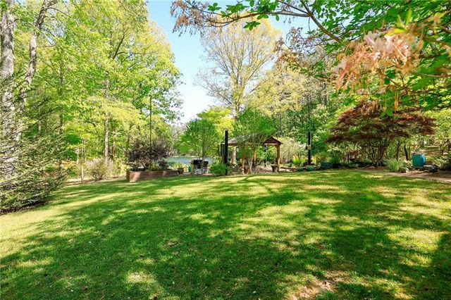 8277 Buchanan Highway, Dallas, GA 30157