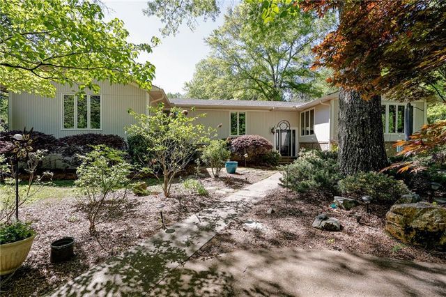 8277 Buchanan Highway, Dallas, GA 30157