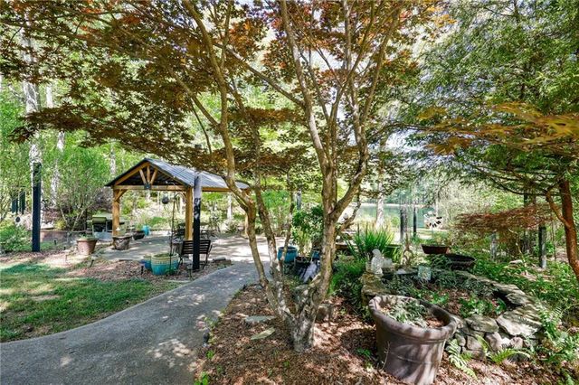 8277 Buchanan Highway, Dallas, GA 30157