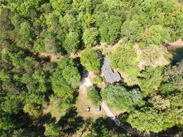 8277 Buchanan Highway, Dallas, GA 30157