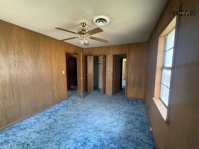 1004 E WICHITA STREET, Henrietta, TX 76365