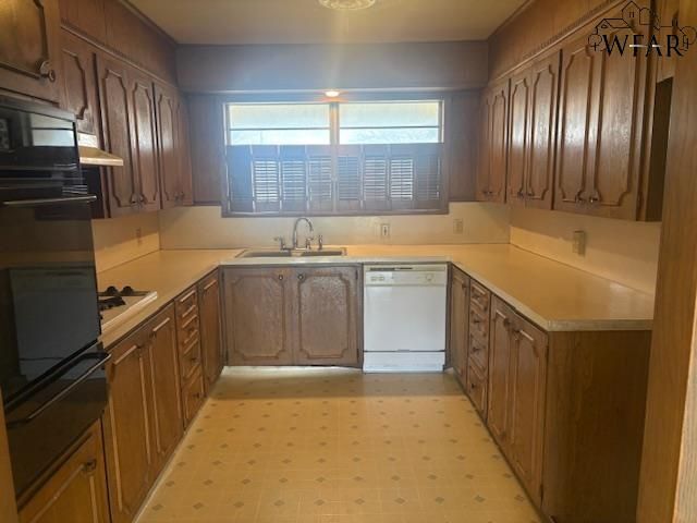 1004 E WICHITA STREET, Henrietta, TX 76365