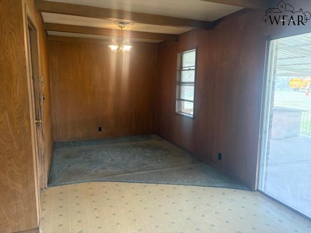 1004 E WICHITA STREET, Henrietta, TX 76365