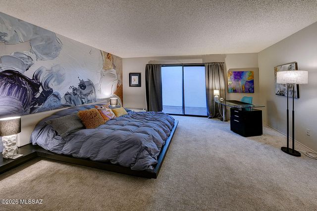 6847 E Calle Cerca, Tucson, AZ 85715