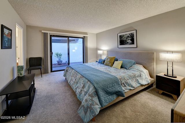 6847 E Calle Cerca, Tucson, AZ 85715