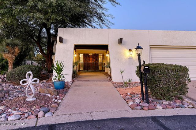 6847 E Calle Cerca, Tucson, AZ 85715