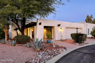 6847 E Calle Cerca, Tucson, AZ 85715