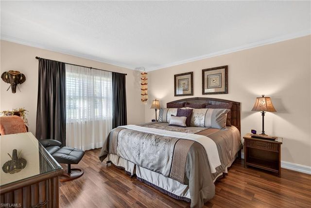 201 Quail Forest BLVD # 109, Naples, FL 34105