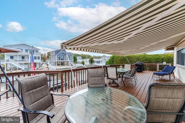 68 EDGEWATER DRIVE, Tuckerton, NJ 08087