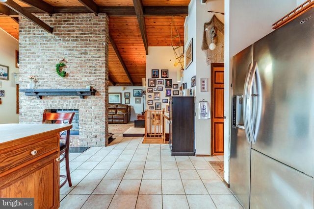 68 EDGEWATER DRIVE, Tuckerton, NJ 08087