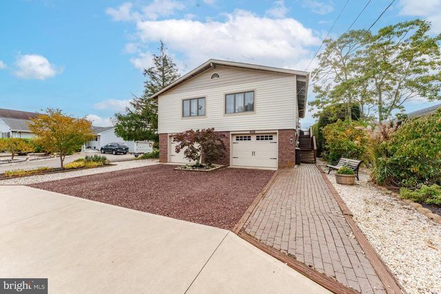 68 EDGEWATER DRIVE, Tuckerton, NJ 08087