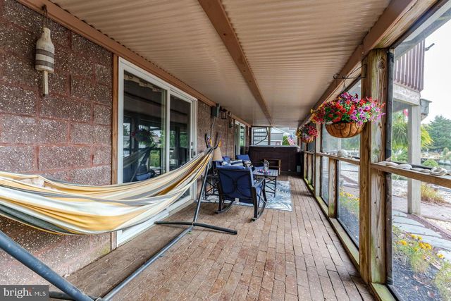 68 EDGEWATER DRIVE, Tuckerton, NJ 08087