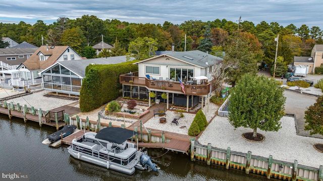 68 EDGEWATER DRIVE, Tuckerton, NJ 08087