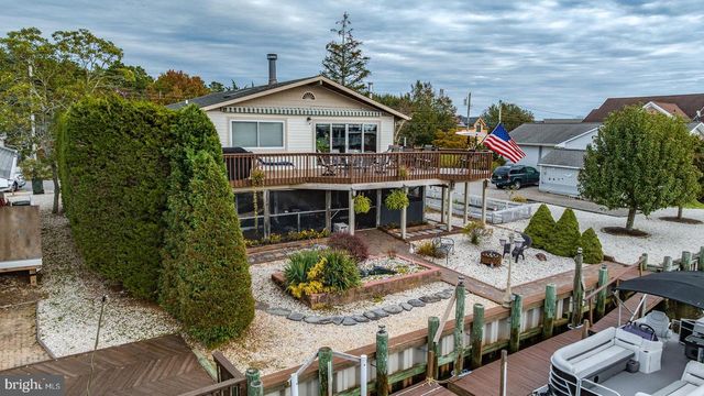 68 EDGEWATER DRIVE, Tuckerton, NJ 08087