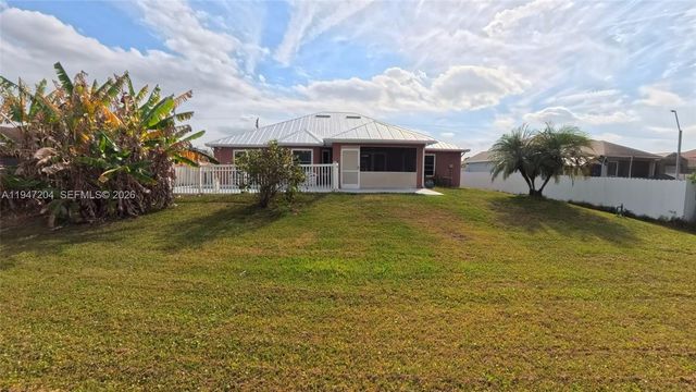 436 Willowbrook Drive, Lehigh Acres, FL 33972