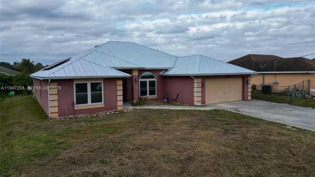 436 Willowbrook Drive, Lehigh Acres, FL 33972