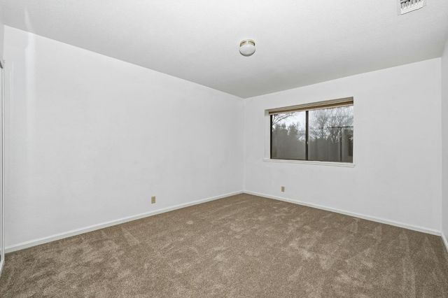 2725 Yuma Ct, Cameron Park, CA 95682