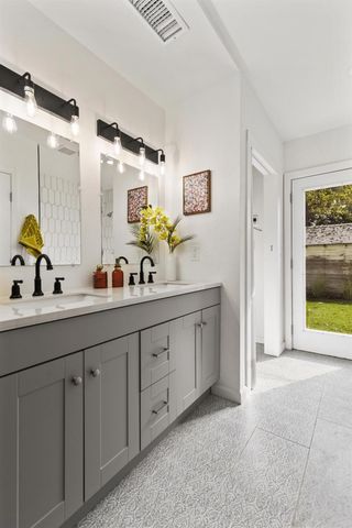 810 13th St, Marysville, CA 95901