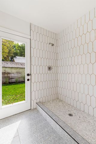 810 13th St, Marysville, CA 95901